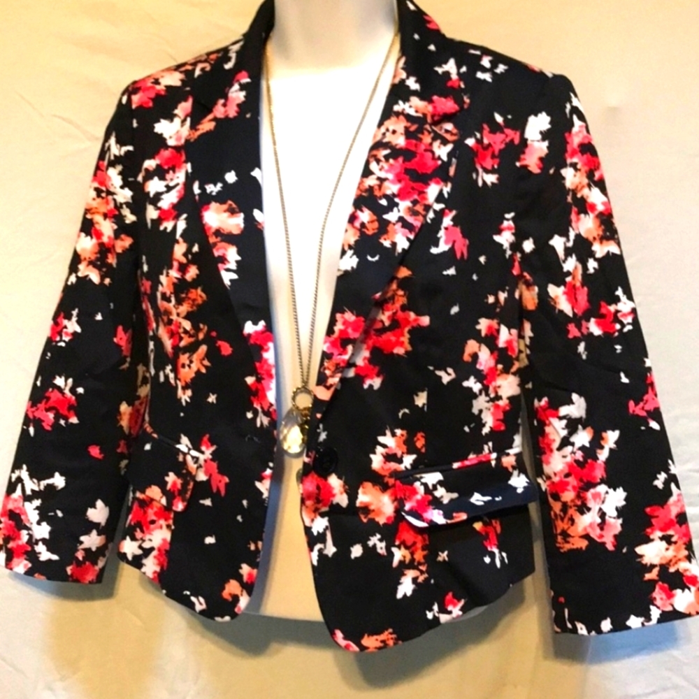 Forever 21 floral blazer